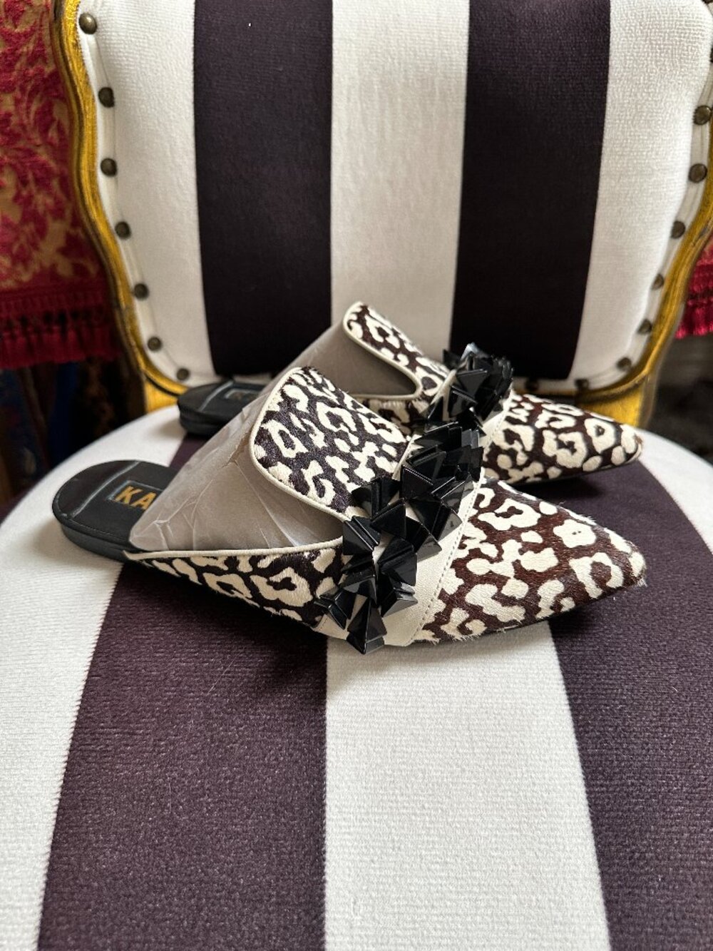 Kat Maconie Issa Black White Calf Hair Pointed Toe Mules Sz 7 - Picture 4 of 11